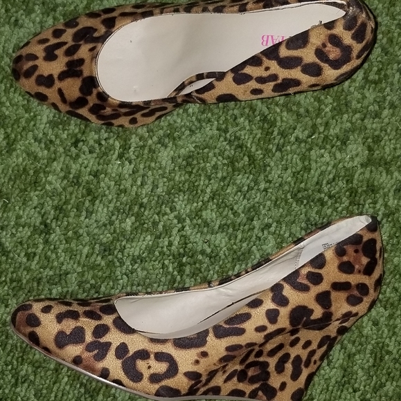 Animal print wedges - Picture 1 of 1